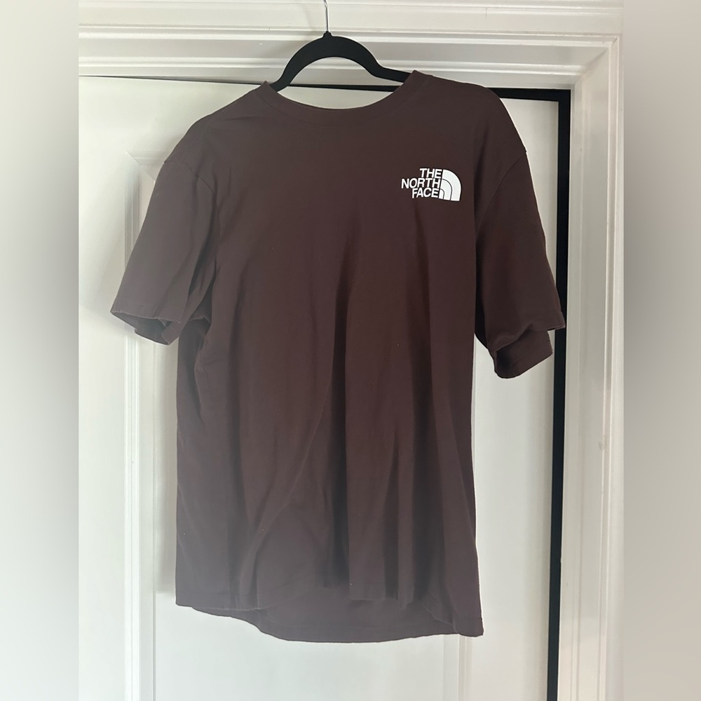 Large brown Northface men’s shirt